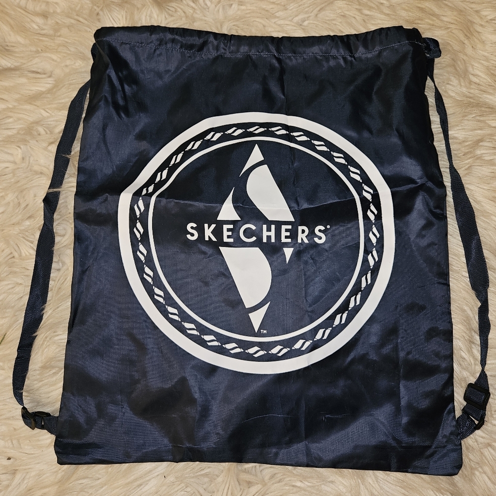 Skechers Navy Drawstring Gym Bag | Adjustable Straps | Hanging Hook